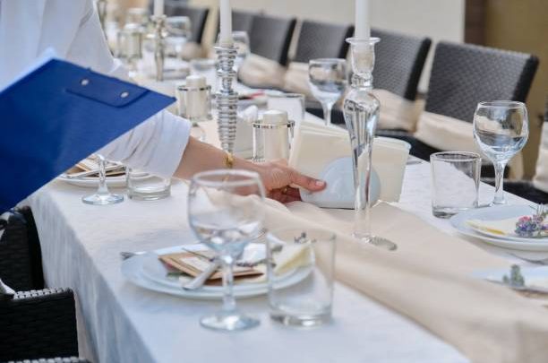 Elige el Catering Ideal para tu Evento con esta Guía Práctica y Consejos Útiles